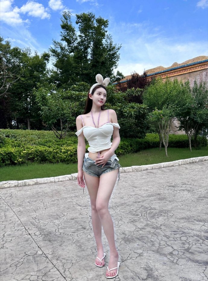 抓娃娃 海报